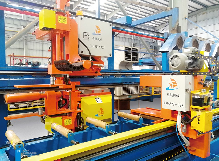 1250T-4000T纯电三头牵引机 (2).jpg