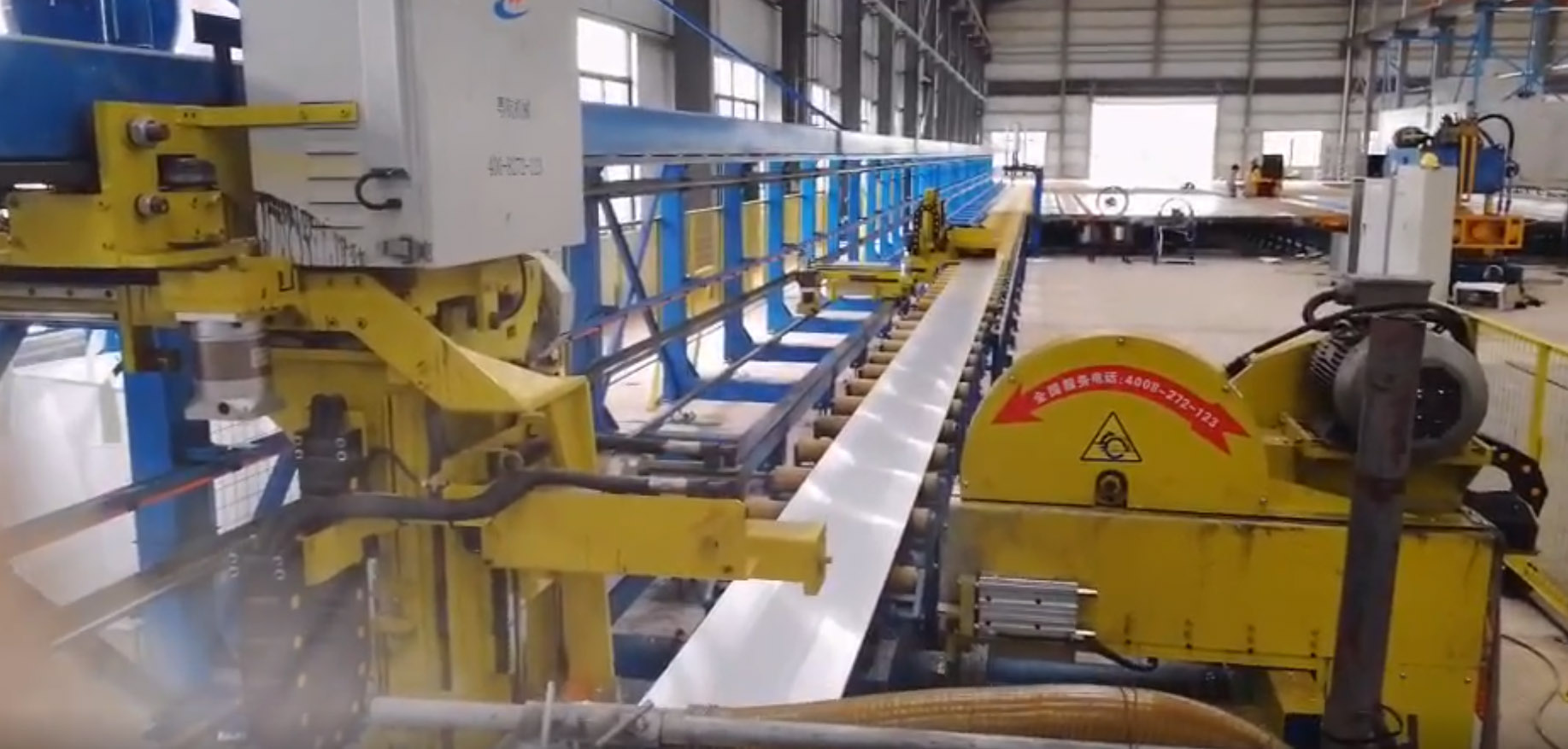 3600T全伺服纯电三头牵引机